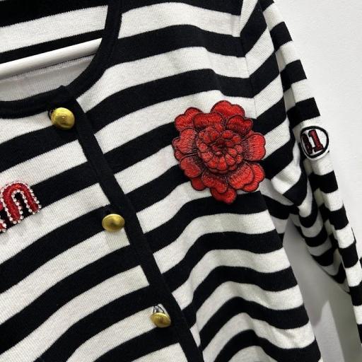 Chaqueta punto rayas Lola Casademunt.  [2]