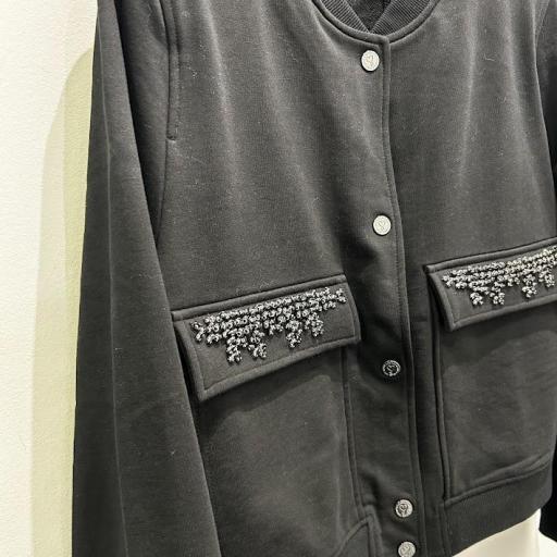 Bomber bolsillo Joya Lola Casademunt. 