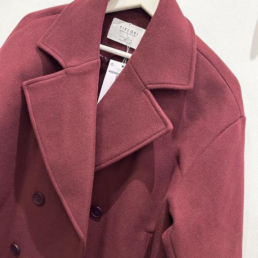 Abrigo Navy burdeos Tiffosi .