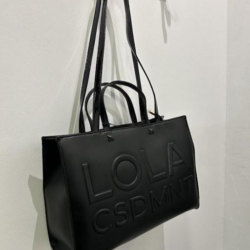 Bolso Shooper Logo Relieve Lola casademunt. [0]