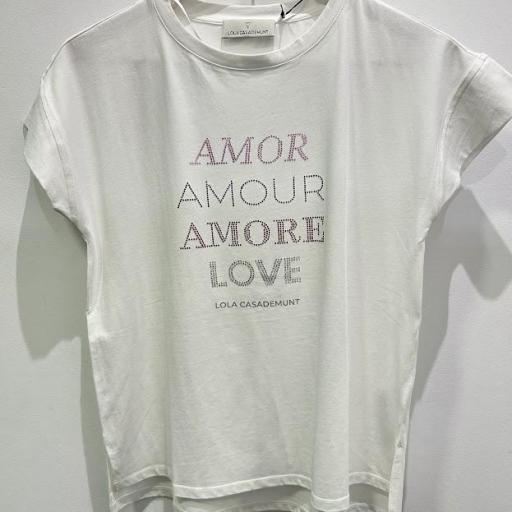 Camiseta sisa Amore Lola Casademunt.  [2]