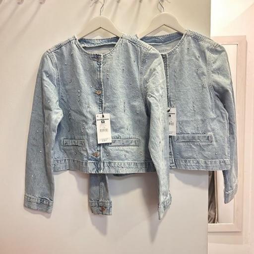 Chaqueta tejana Chanel Strass Tiffosi.  [2]