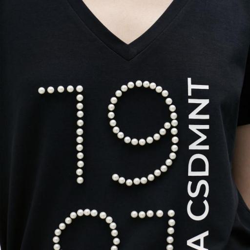 Camiseta Piedras Casademunt.  [1]