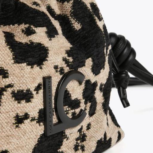 Bolso Bandolera Animal print Lola casademunt.