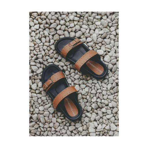 Sandalias camel Lola Casademunt.  [0]