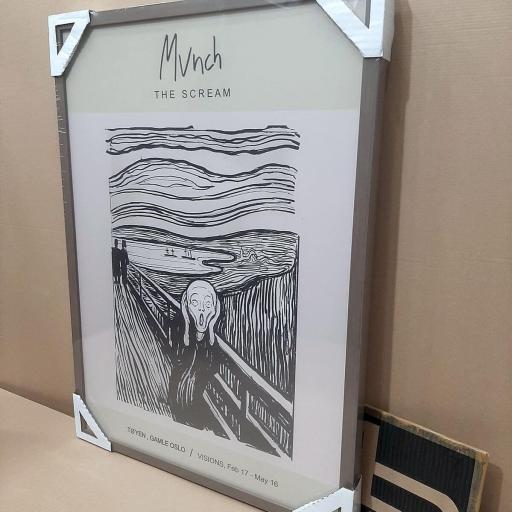 Cuadro con lámina de El Grito, Edvard Munch Expresionismo, Marco color Nogal.  [2]