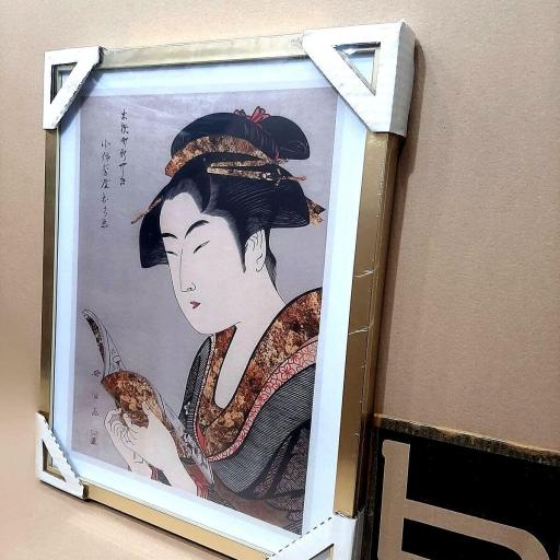 Cuadro con lámina de Geisha, Arte Japonés, Decoración Salón, Marco color Dorado.  [2]