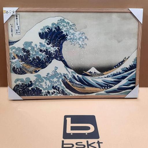 Cuadro con marco color nogal claro "la gran ola de Kanagawa" Hokusai
