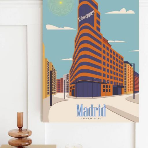 Cuadro de Madrid sobre pared blanca.jpg [0]