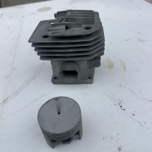 Cilindro y piston Stihl 280 K [1]