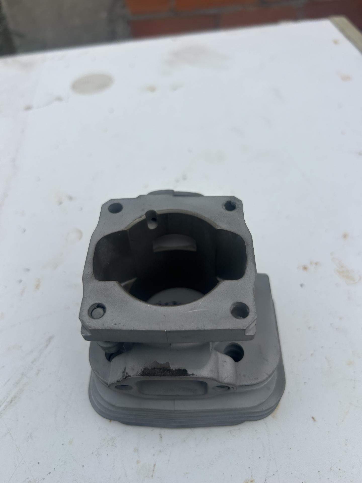 CILINDRO Y PISTON FOLUX F 5