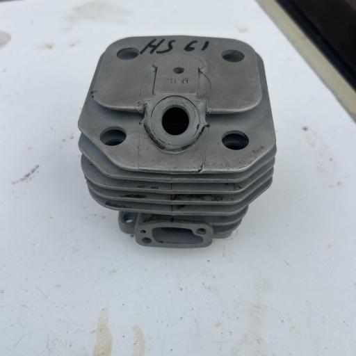 Cilindro y piston HUSQVARNA 61