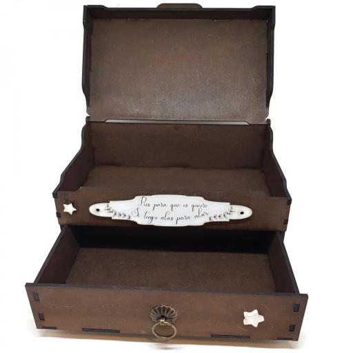 Joyero de Madera Personalizado, perfecto para amantes de lo mágico y las hadas. [1]