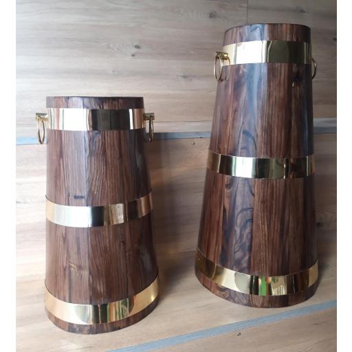 Paragüero  cónico [1]