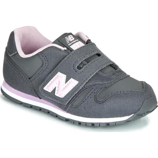 Zapatillas Moda Niña New Balance IV373CE. Grey/pink. [2]