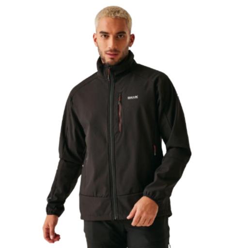 Chaqueta Softshell REGATTA MOUTDALE. Negro RML262 [0]