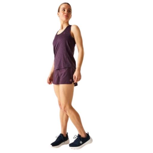 DARE2B OFF TRAIL SHORT. DWJ625 Deep Plum .  Pantalones cortos todoterreno para mujer. [2]