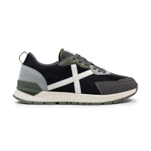 MUNICH VERSATILE 27. 8832027. Zapatillas Moda Hombre. [0]