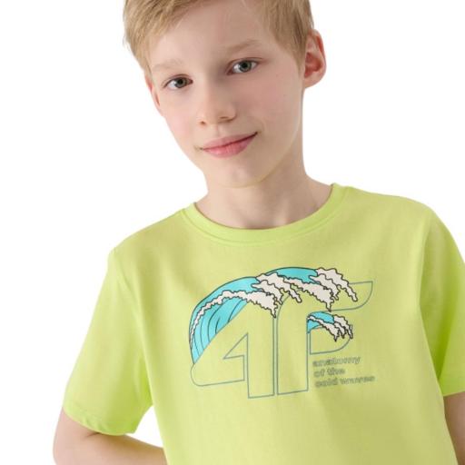 Camiseta Niño 4F Verde 4FJWSS25TTSHM1917 – Estilo Deportivo y Corte Regular [1]