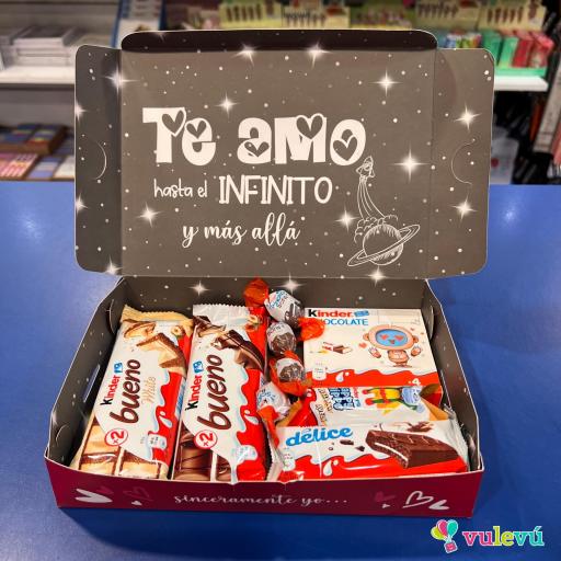 Cajita Kinder "Tengo algo que decirte.... Te amo hasta el infinito y más allá