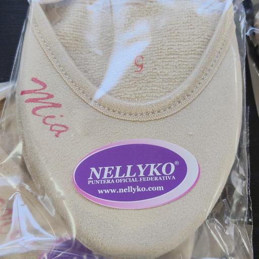 Punteras MÍA, Nellyk0