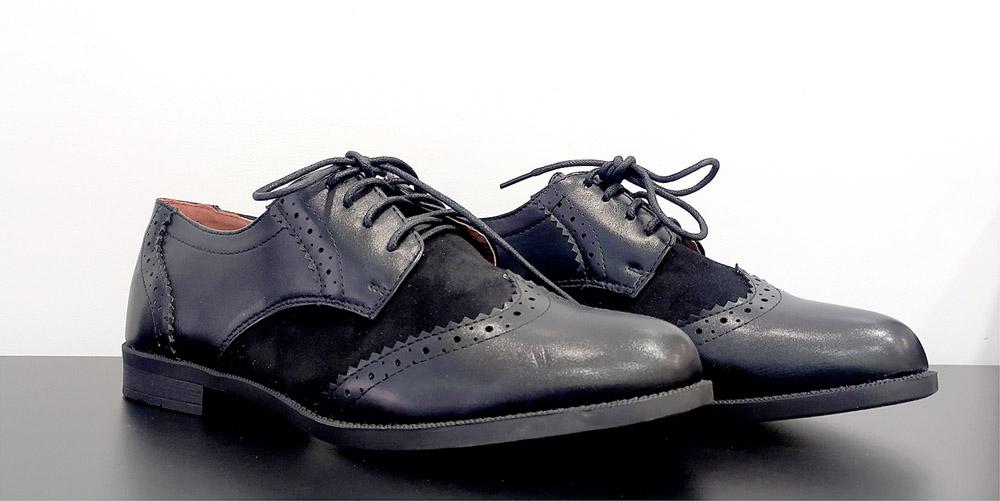 Blucher negro picado