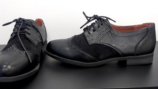 Blucher negro picado [1]