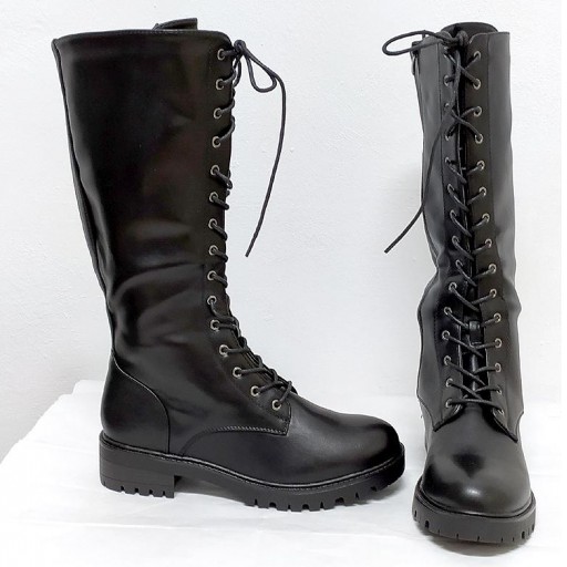 Bota militar caña alta [1]