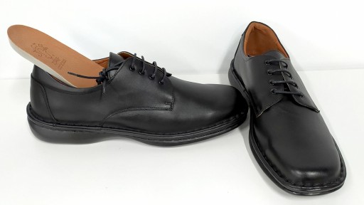 Zapato cordones negro plantillas [1]