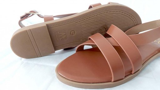 Sandalia romana camel [3]