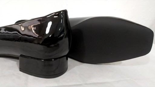 Salón charol negro bajo [3]
