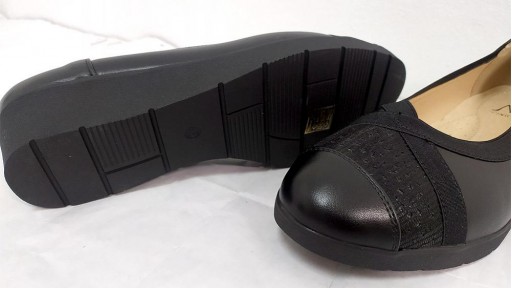 Salón cuña negro [3]