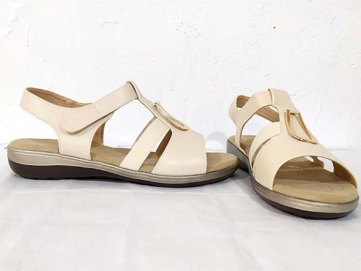 Sandalia T velcro Beige [1]