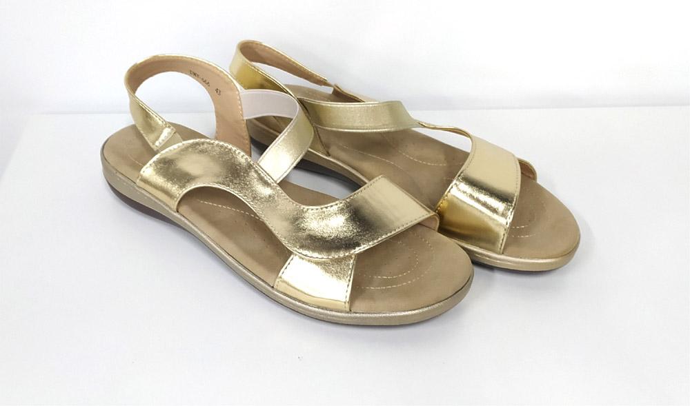Sandalia baja dorada