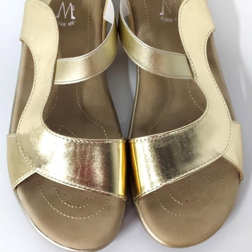 Sandalia baja dorada [2]