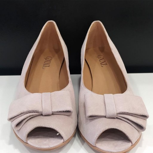 Peep toe ante nude