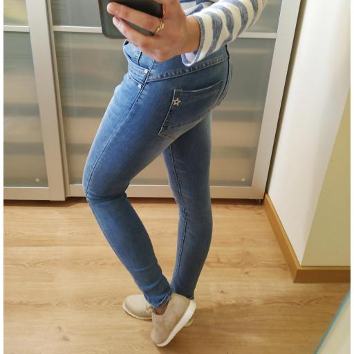 Jeans Gloria [3]