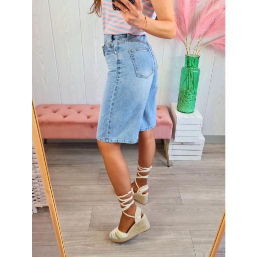 Bermuda Asimétrica [2]