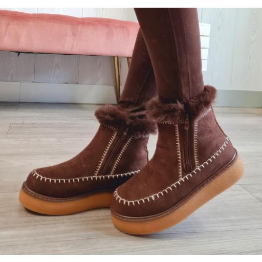 Botas Pelo Marrón [0]