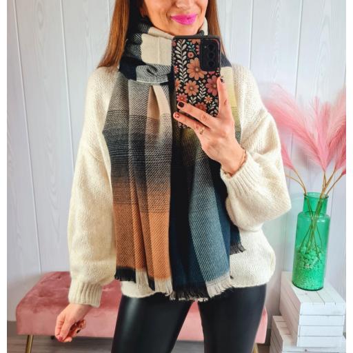 Bufanda Tonos Negros [2]