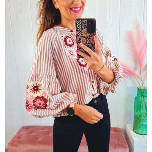 Camisa Flores Granates [3]