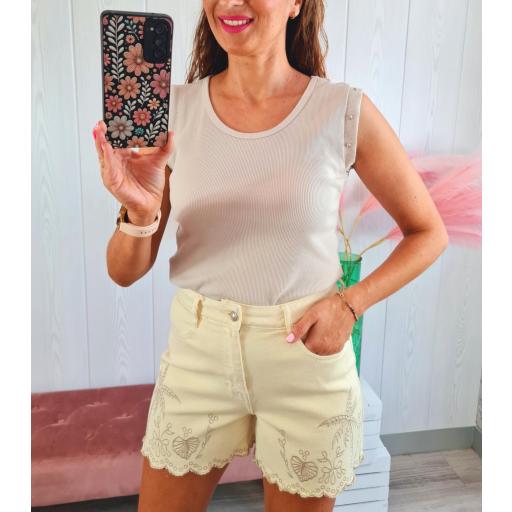 Camiseta Beige Tachas [3]