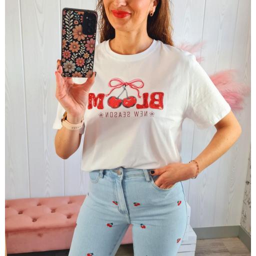 Camiseta Blanca Cerezas [2]