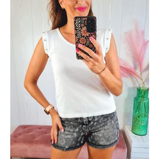 Camiseta Blanca Tachas [1]