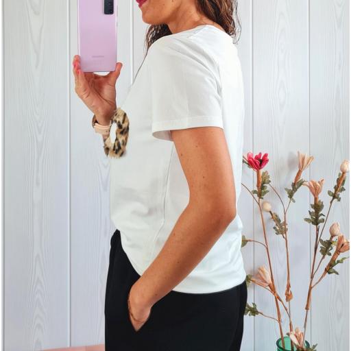 Camiseta Chic Beso Blanca [2]