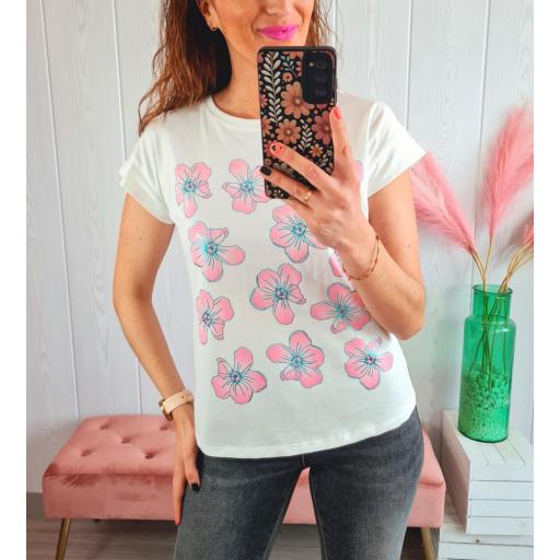 Camiseta Flores Rosas [1]