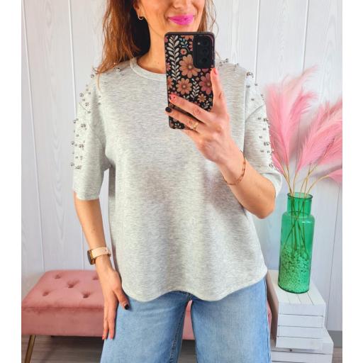 Camiseta Gris Tachas [1]