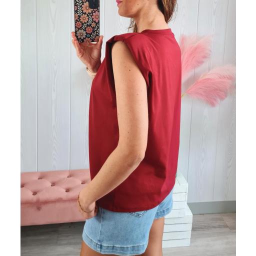 Camiseta Hombreras Granate [2]