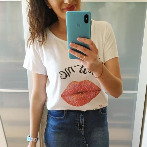 Camiseta Kiss Me [1]