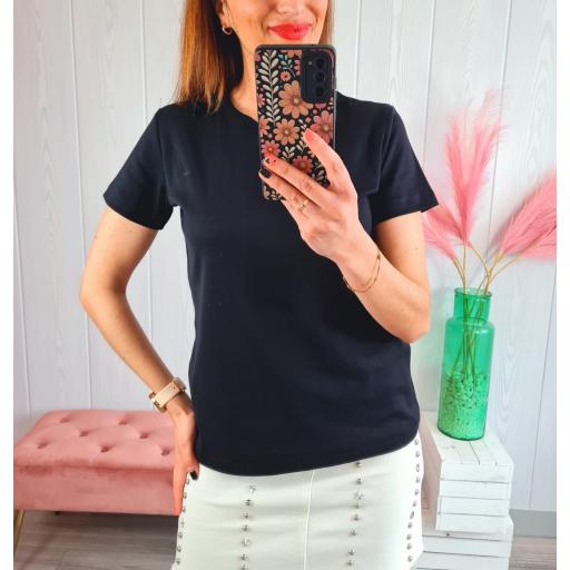 Camiseta Negra Lisa [1]